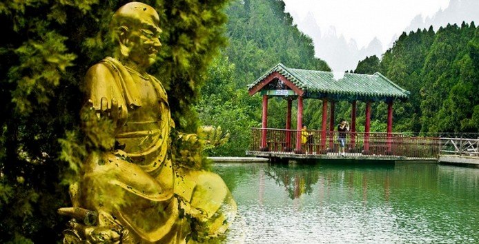 波罗峪旅游度假区(波罗峪)